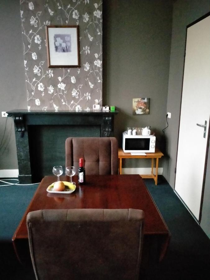 フェンロー オプ デ ブルグ Bed & Breakfast エクステリア 写真