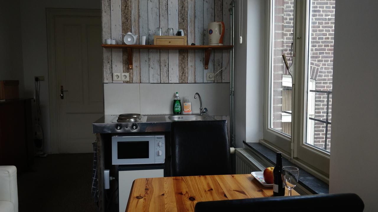 フェンロー オプ デ ブルグ Bed & Breakfast エクステリア 写真
