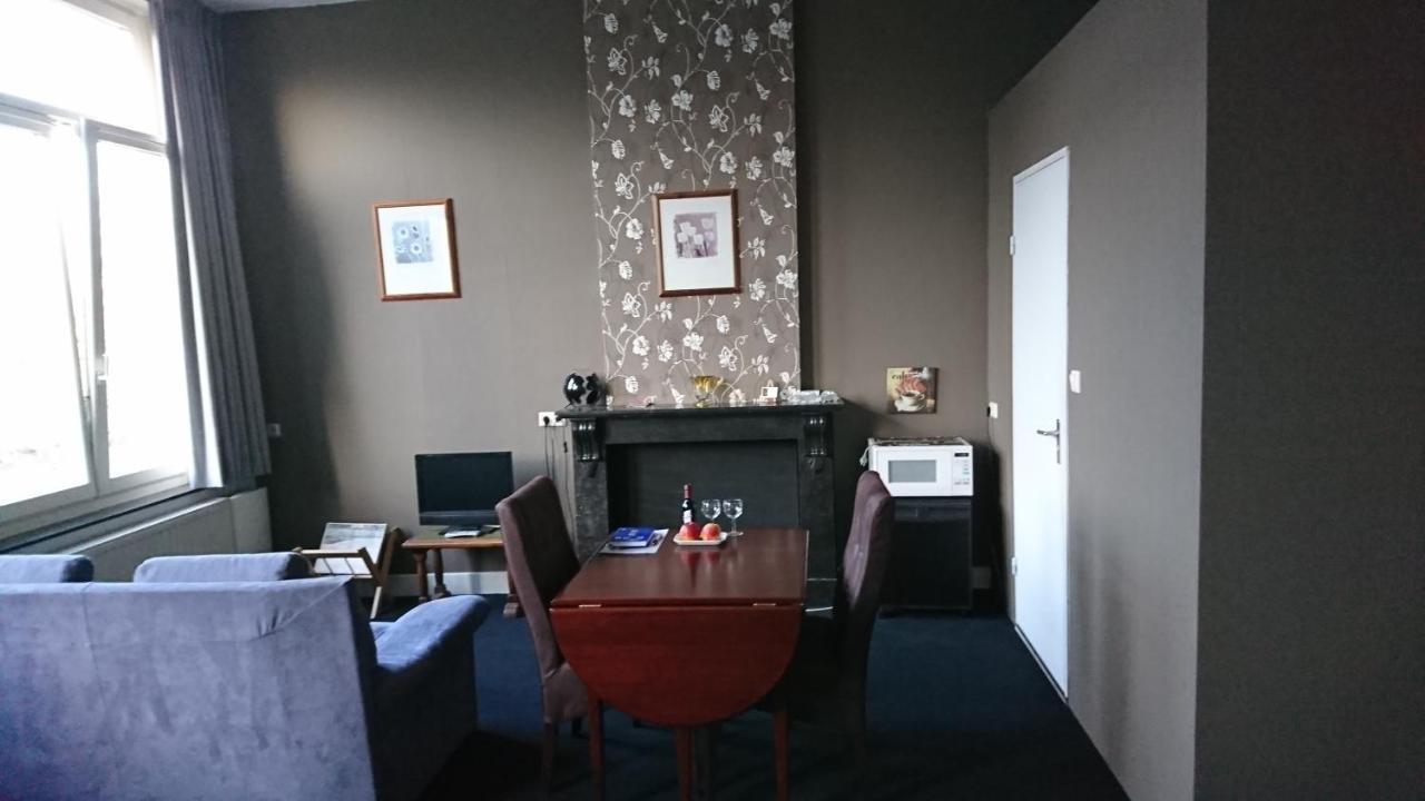 フェンロー オプ デ ブルグ Bed & Breakfast エクステリア 写真